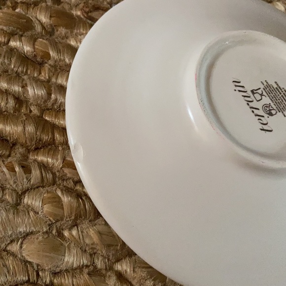 Green Leaves Dessert Plates, Set of 3 - Picture 5 of 7